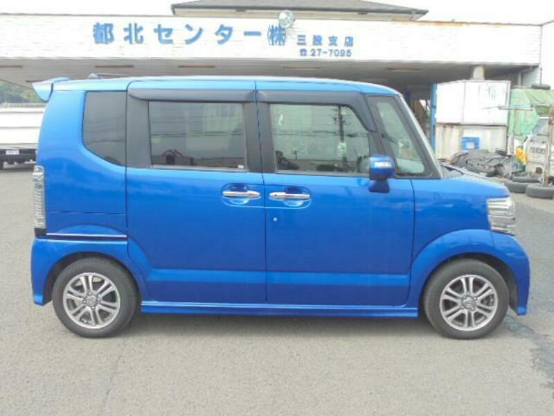 N BOX CUSTOM