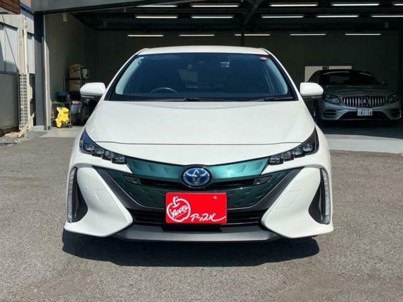 PRIUS PHV