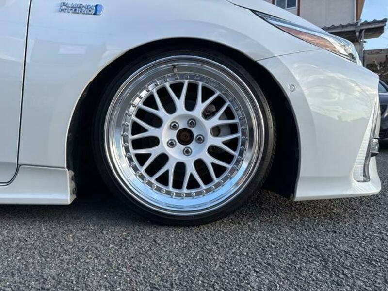 PRIUS PHV