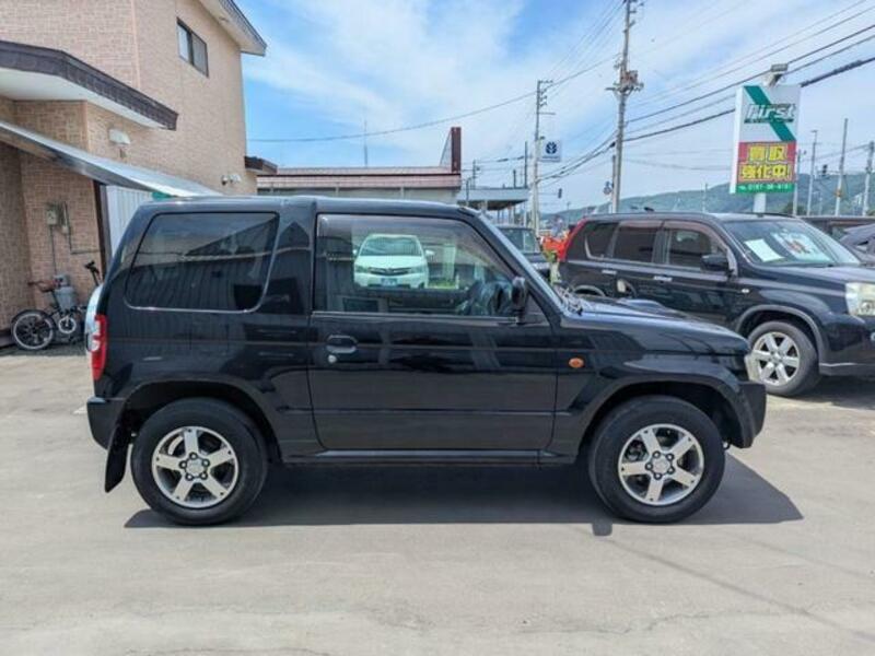 PAJERO MINI