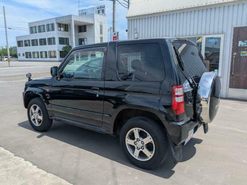 PAJERO MINI