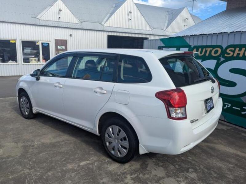 COROLLA FIELDER