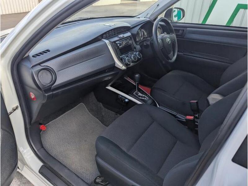 COROLLA FIELDER