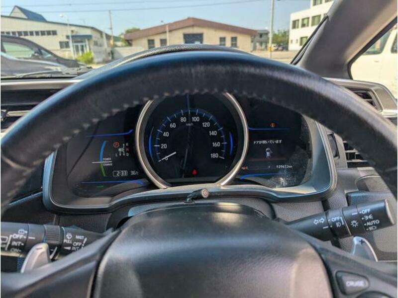 FIT HYBRID