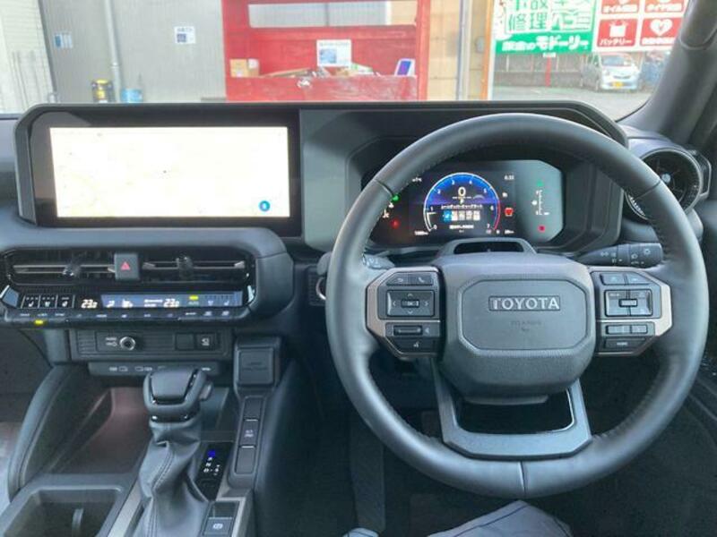 LAND CRUISER 250