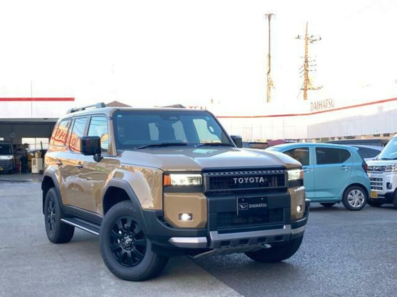 LAND CRUISER 250