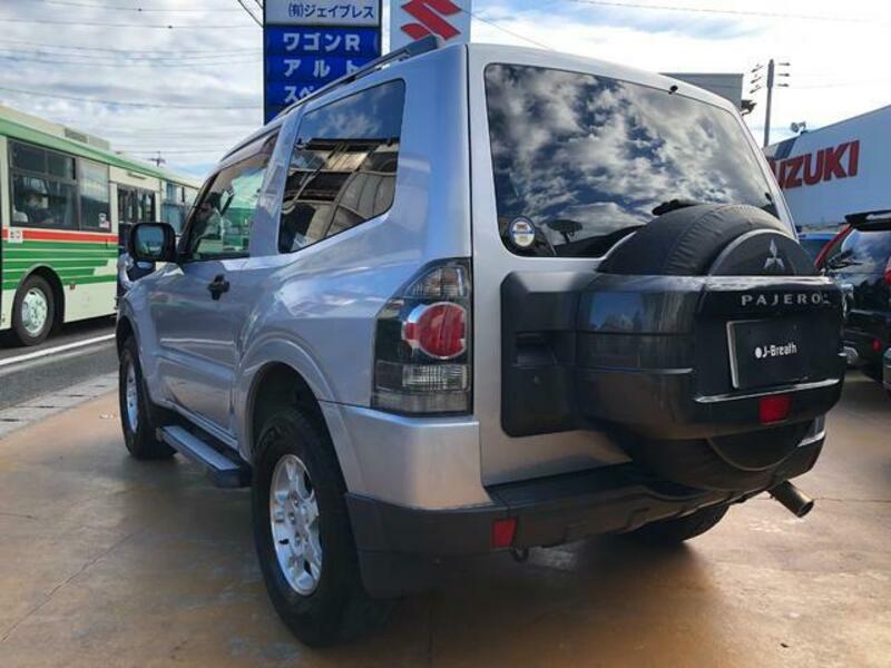 PAJERO