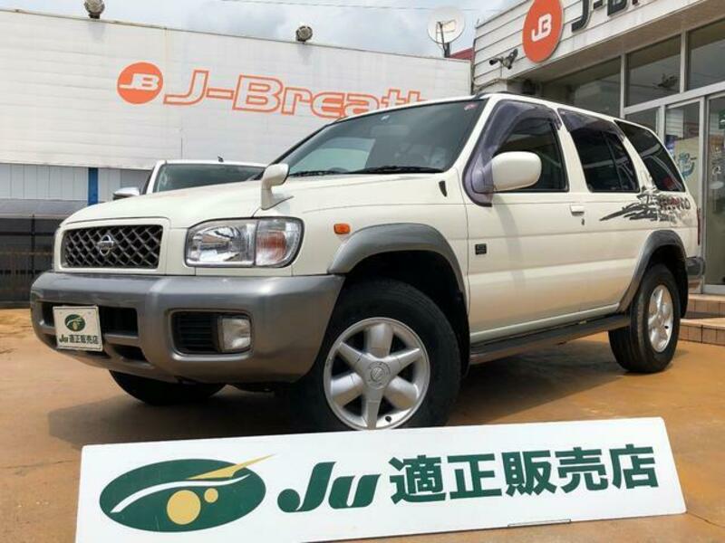 NISSAN TERRANO