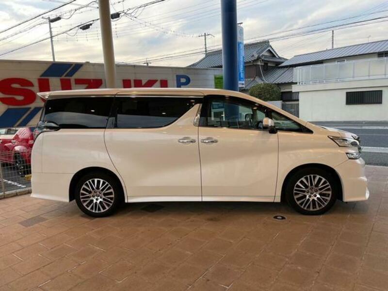 VELLFIRE