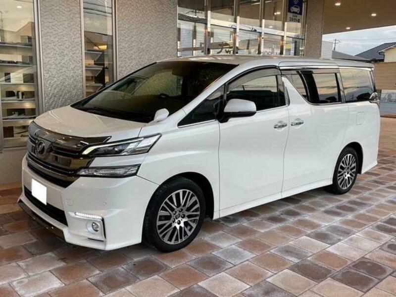 TOYOTA VELLFIRE