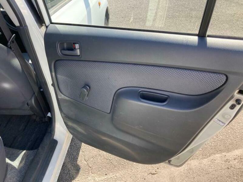 SUCCEED VAN