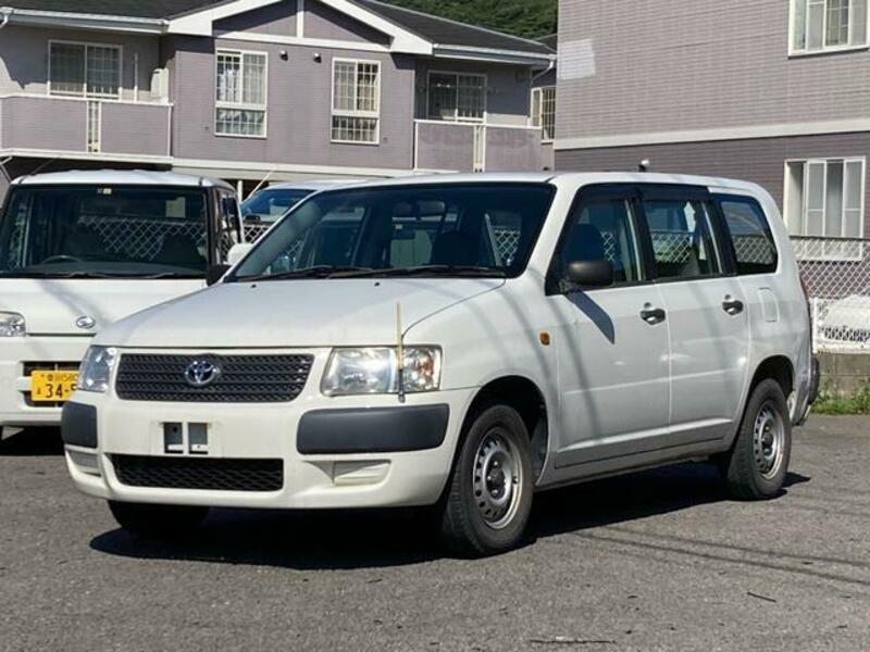 TOYOTA SUCCEED VAN