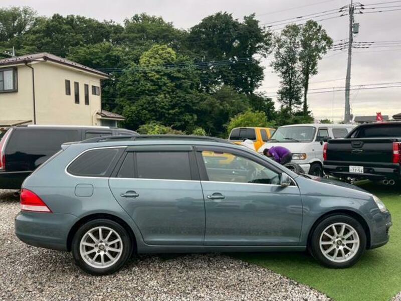 GOLF VARIANT