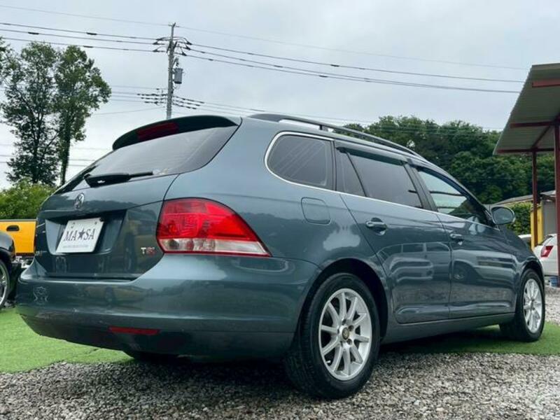 GOLF VARIANT