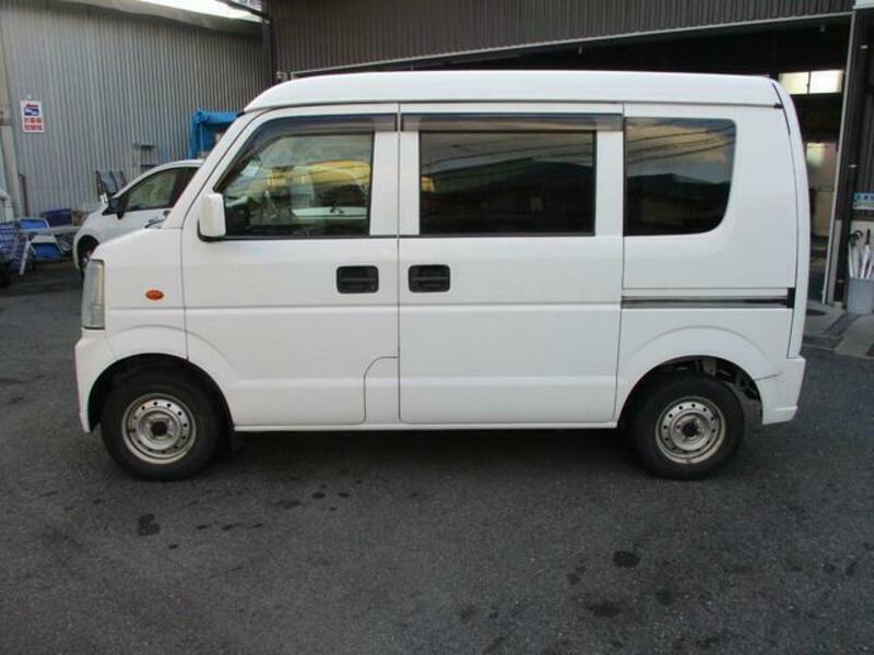 MINICAB VAN