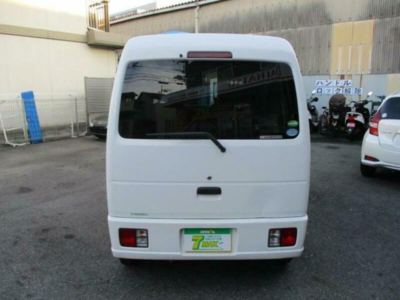 MINICAB VAN