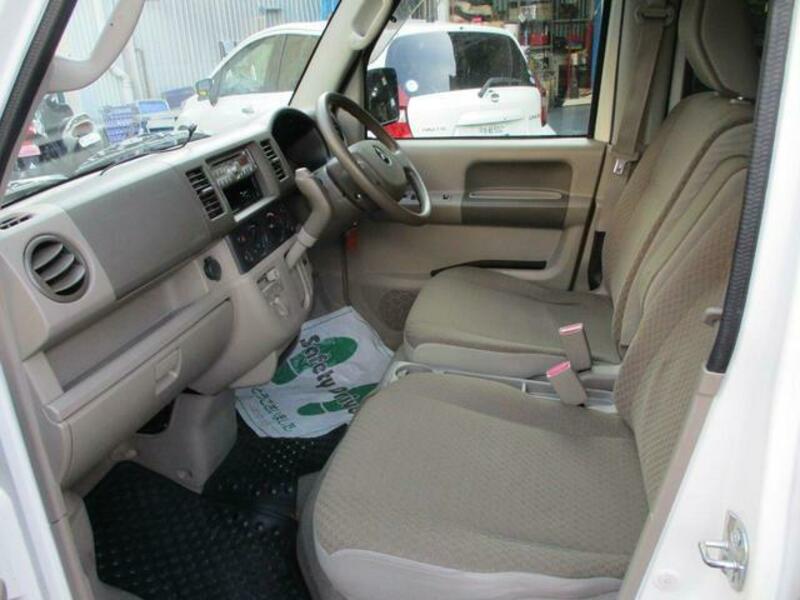 MINICAB VAN
