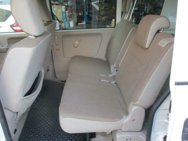 MINICAB VAN