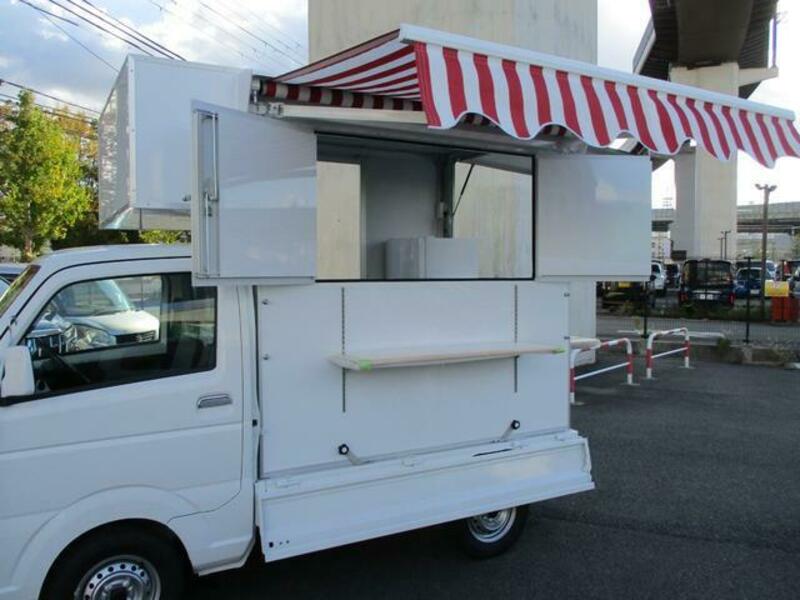 CARRY TRUCK