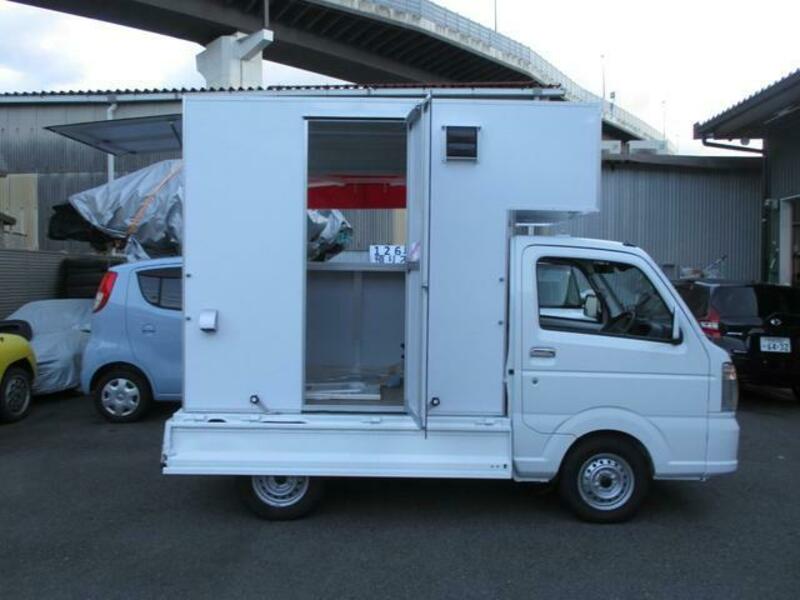 CARRY TRUCK