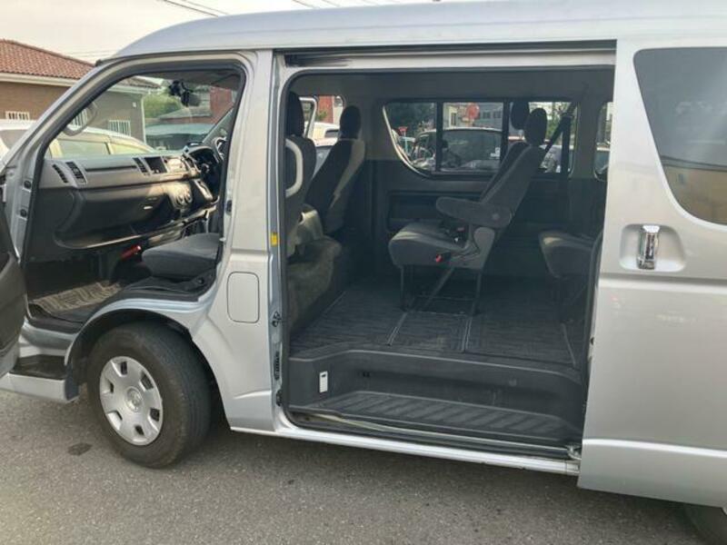 HIACE WAGON