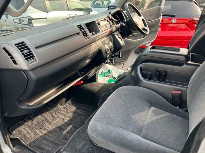 HIACE WAGON