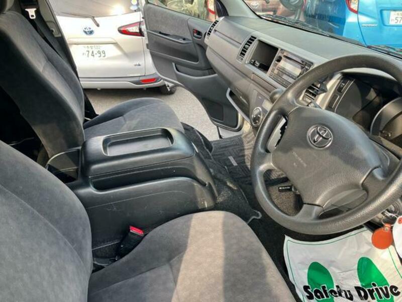 HIACE WAGON