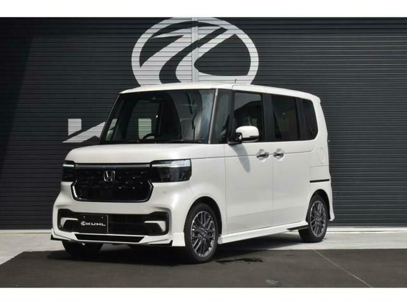 HONDA N BOX CUSTOM