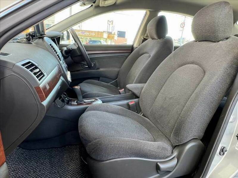 BLUEBIRD SYLPHY