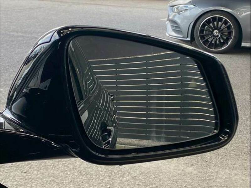 1 SERIES