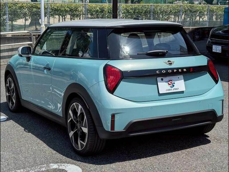 MINI