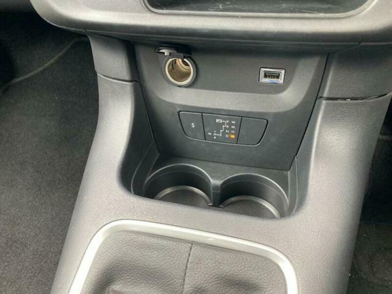 C3