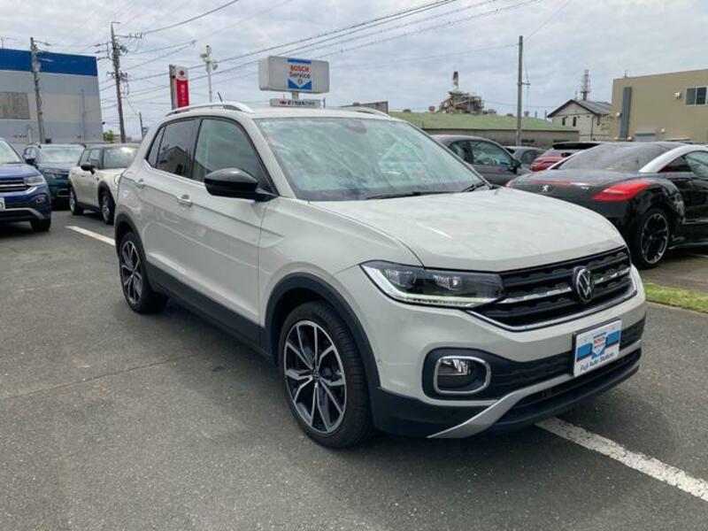 VOLKSWAGEN T CROSS