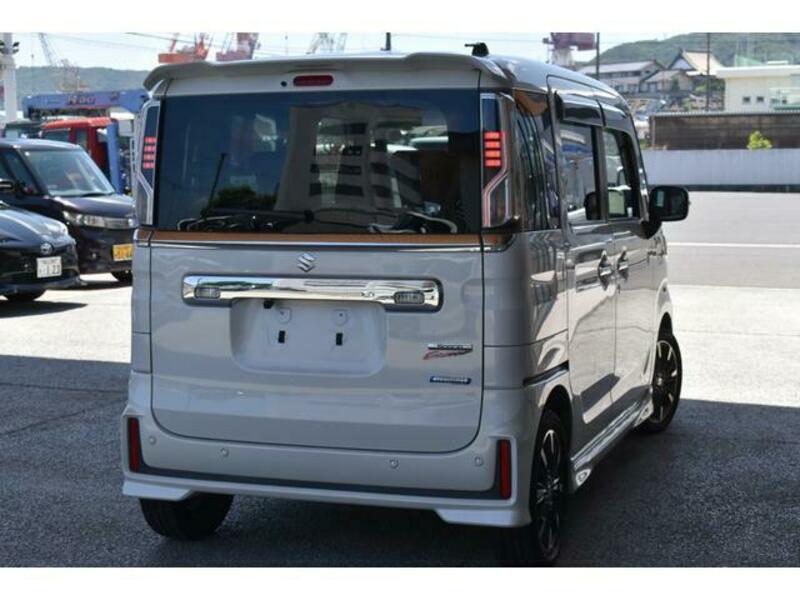 SPACIA CUSTOM