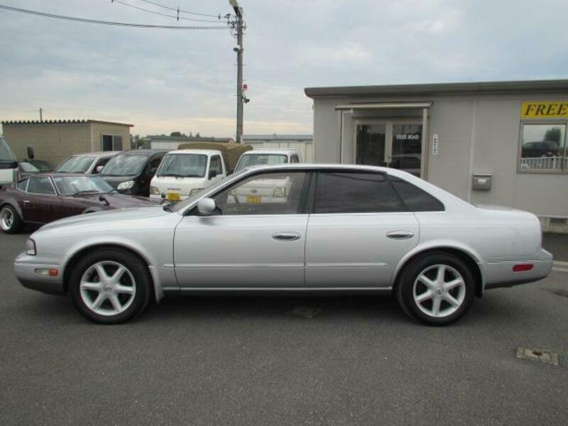 INFINITI Q45