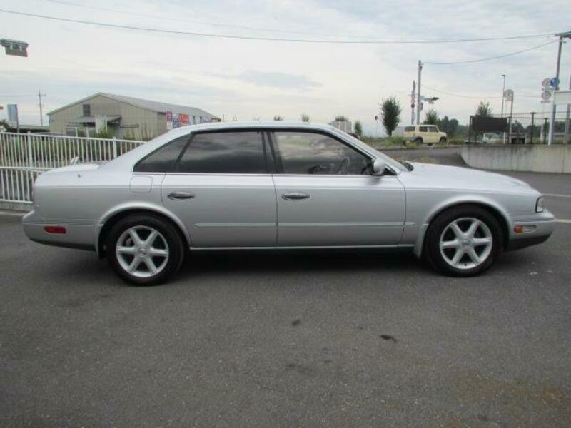INFINITI Q45