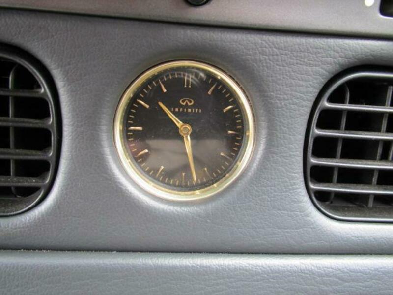 INFINITI Q45