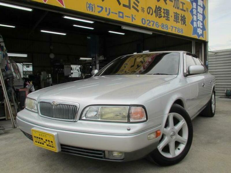 NISSAN INFINITI Q45