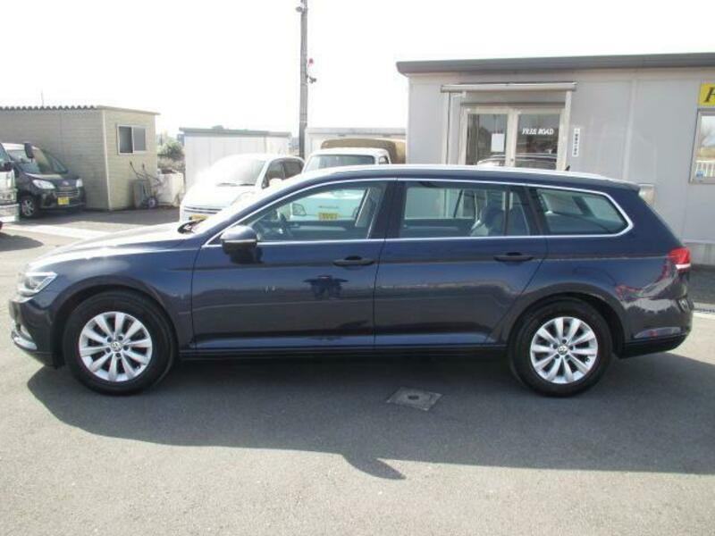 PASSAT VARIANT