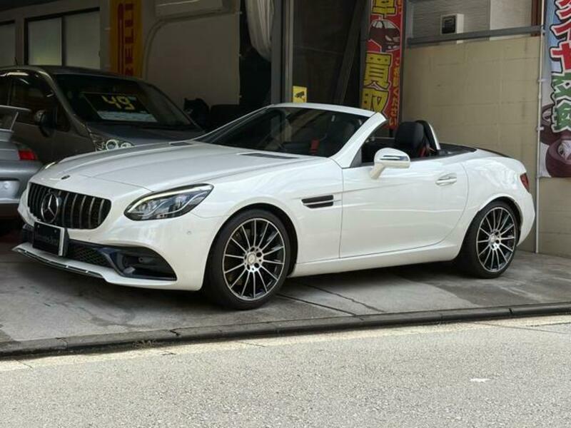 MERCEDES-BENZ SLC