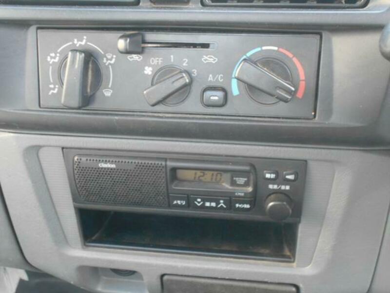 CLIPPER TRUCK