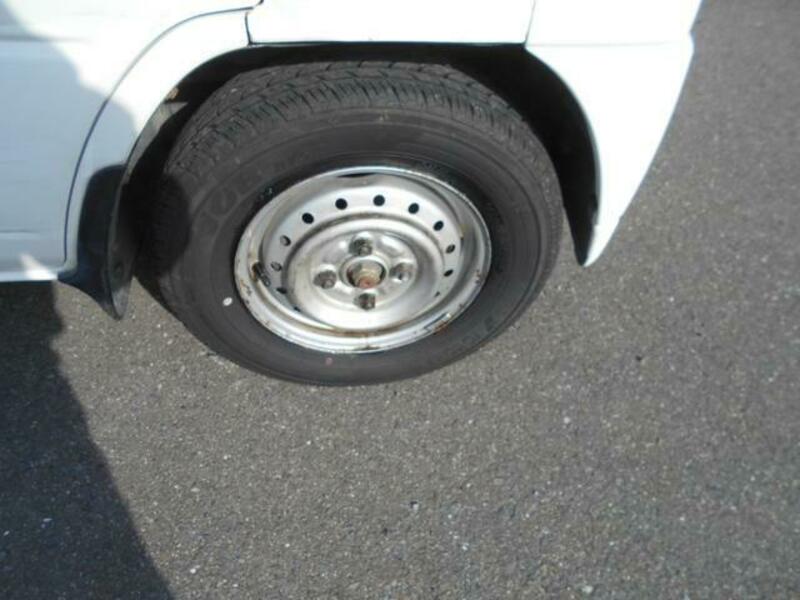 CLIPPER TRUCK