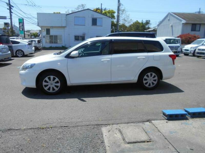 COROLLA FIELDER