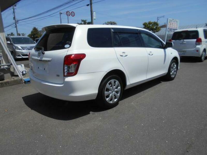 COROLLA FIELDER