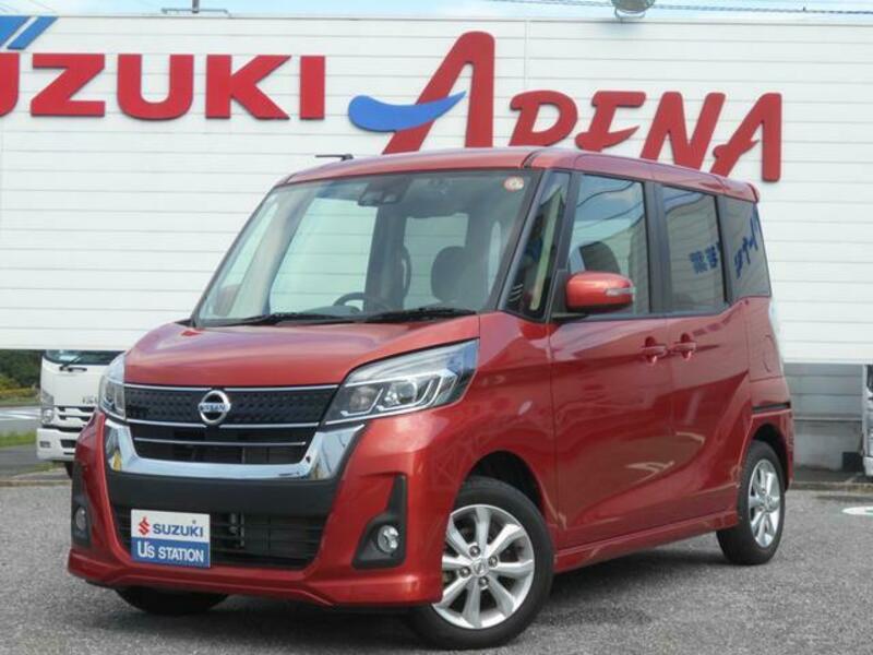 NISSAN DAYZ ROOX