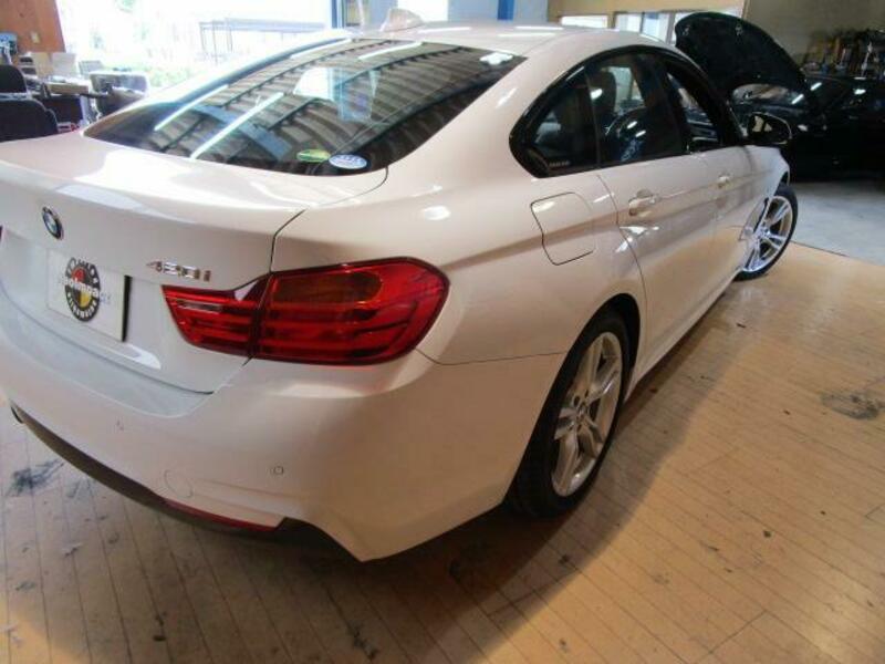 4 SERIES