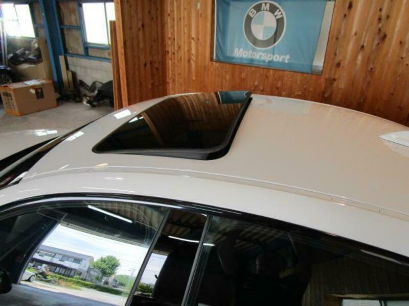 4 SERIES