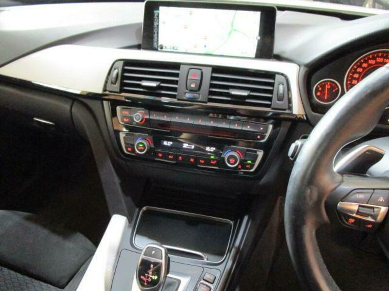 4 SERIES