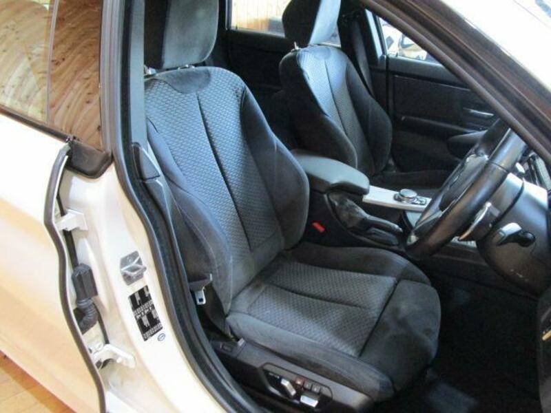 4 SERIES