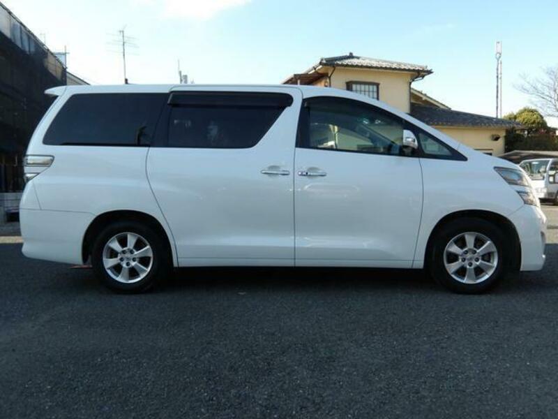 VELLFIRE